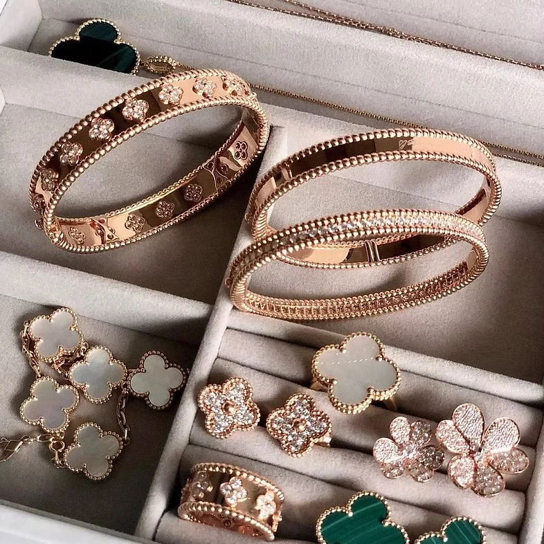 Jewelry Women